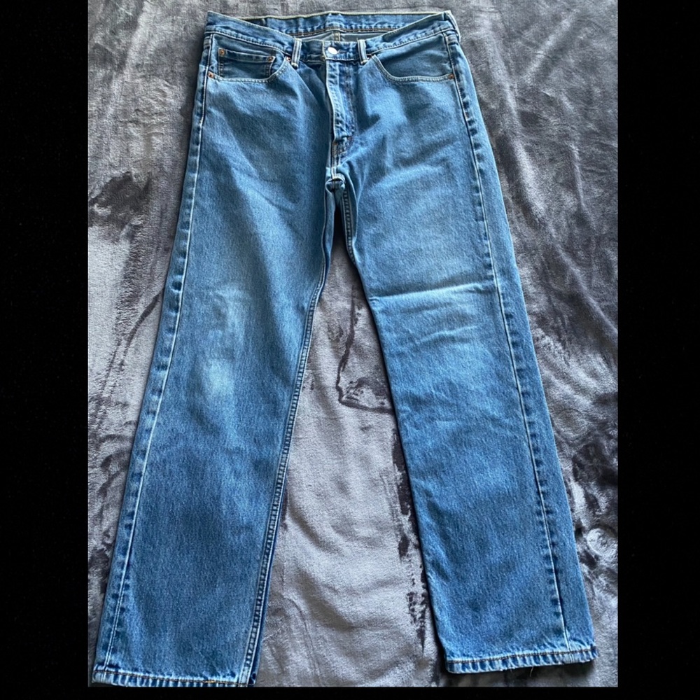 Men’s Levi 505 regular fit blue jeans, Size 36